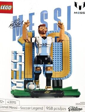 Messi 958 Pieces Lego Set